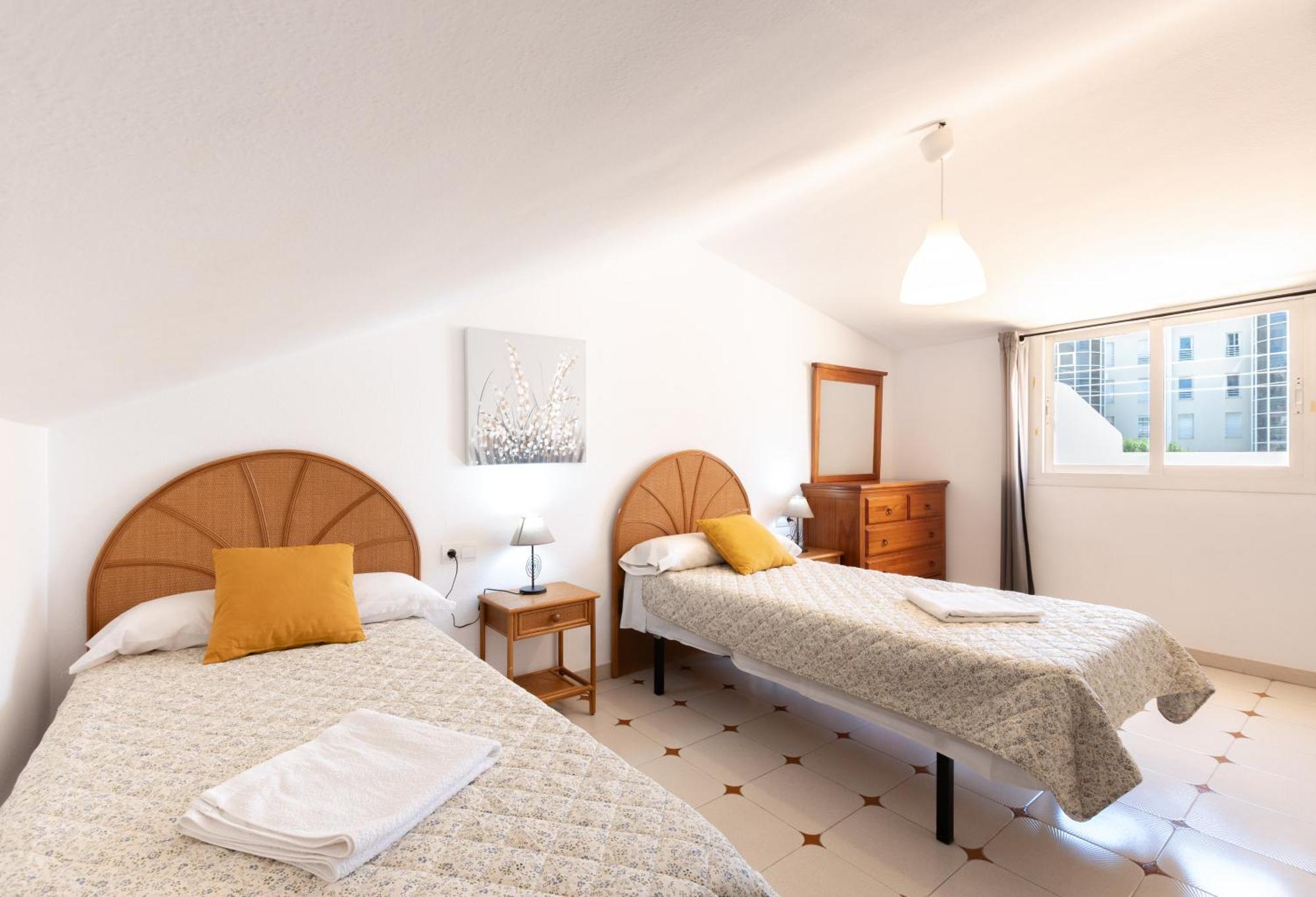 Apartamento Torreblanca, פואנגירולה מראה חיצוני תמונה